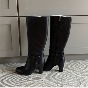 LAUREN BLAKWELL Black Heel Boots